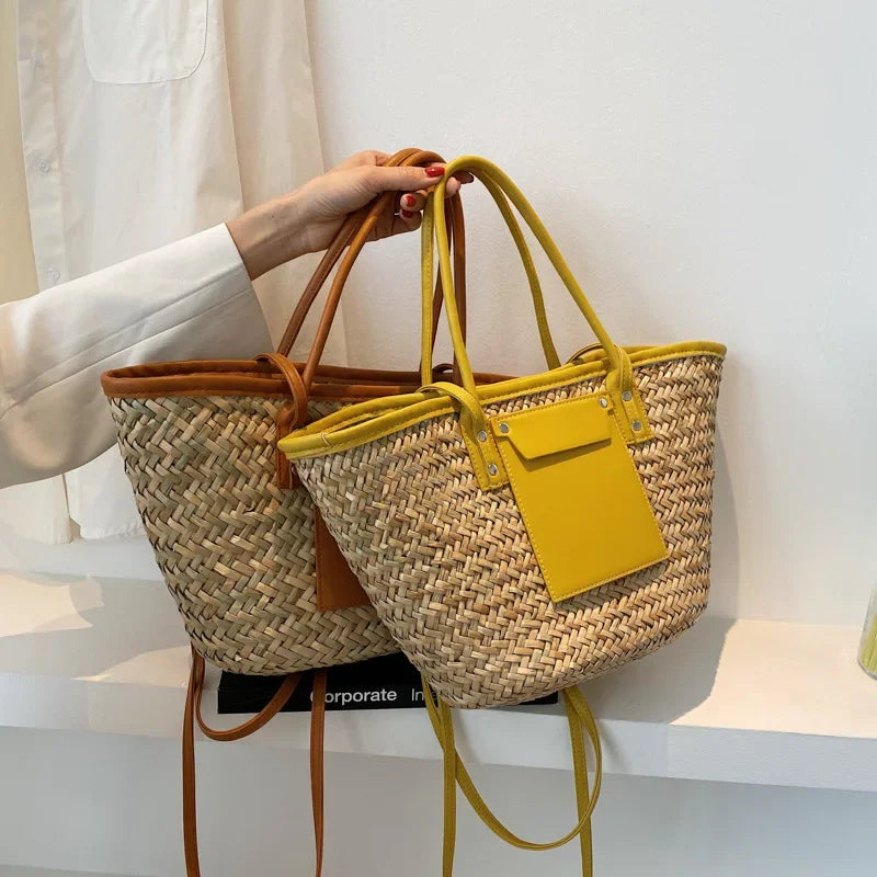 Sac panier en osier avec pochette en cuir robuste