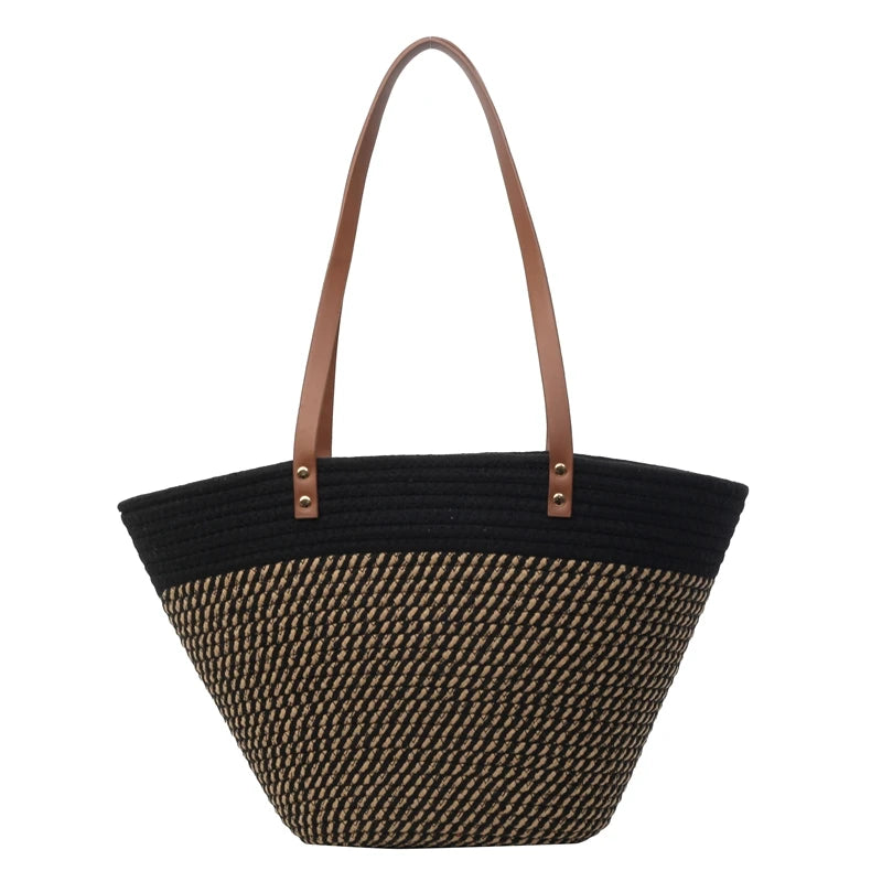 Sac panier de plage chic en cordes tressées avec rayures et anses pour un style estival