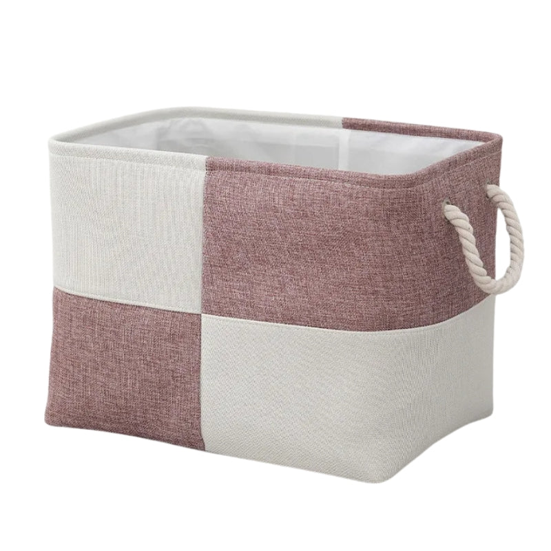 Panier de rangement salle de bain design et durable sur fond blanc